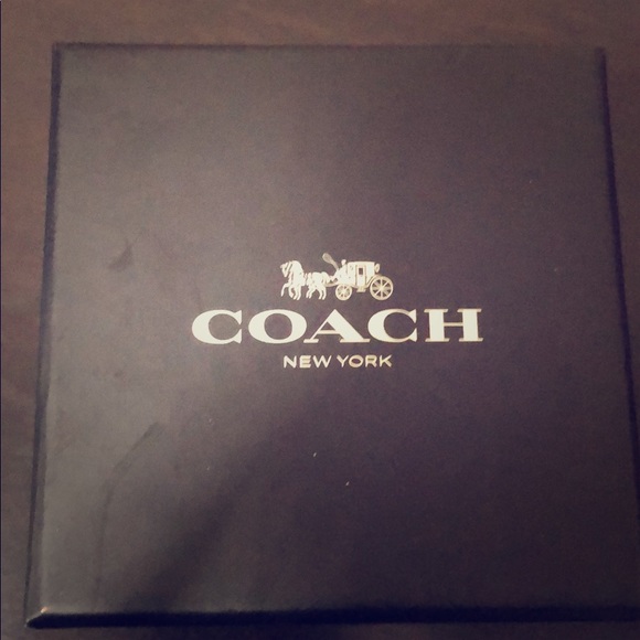 Coach Watch Brand New - Picture 1 of 5